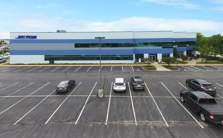 Pictures of Industrial property located at 4710 Earth City Expy, Bridgeton, MO 63044 for sales - image #1