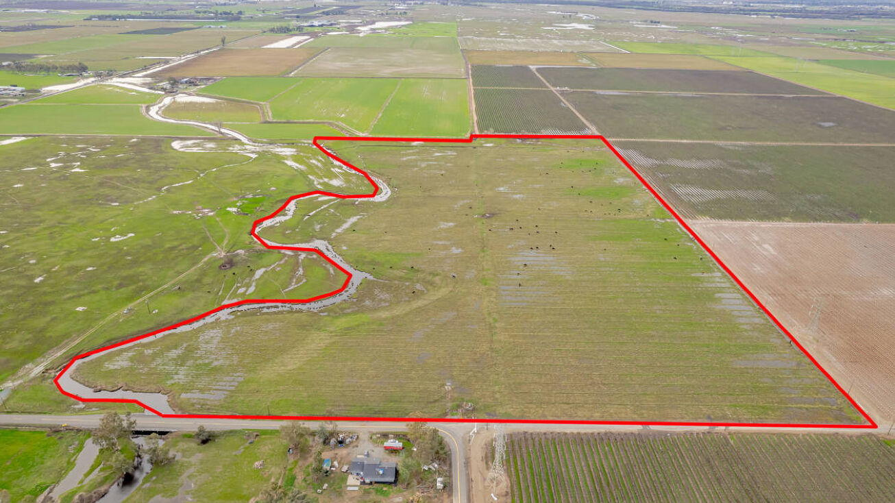 8PVV+93 Valensin Colony, Wilton, Wilton, CA 95683