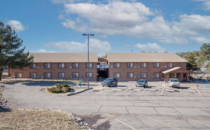 Pictures of Hospitality property located at 101 W Phoenix St, Payson, AZ 85541 for sales - image #1