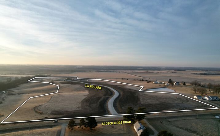 Pictures of Land property located at 152nd Ln, Carlisle, IA 50047 for sales - image #1