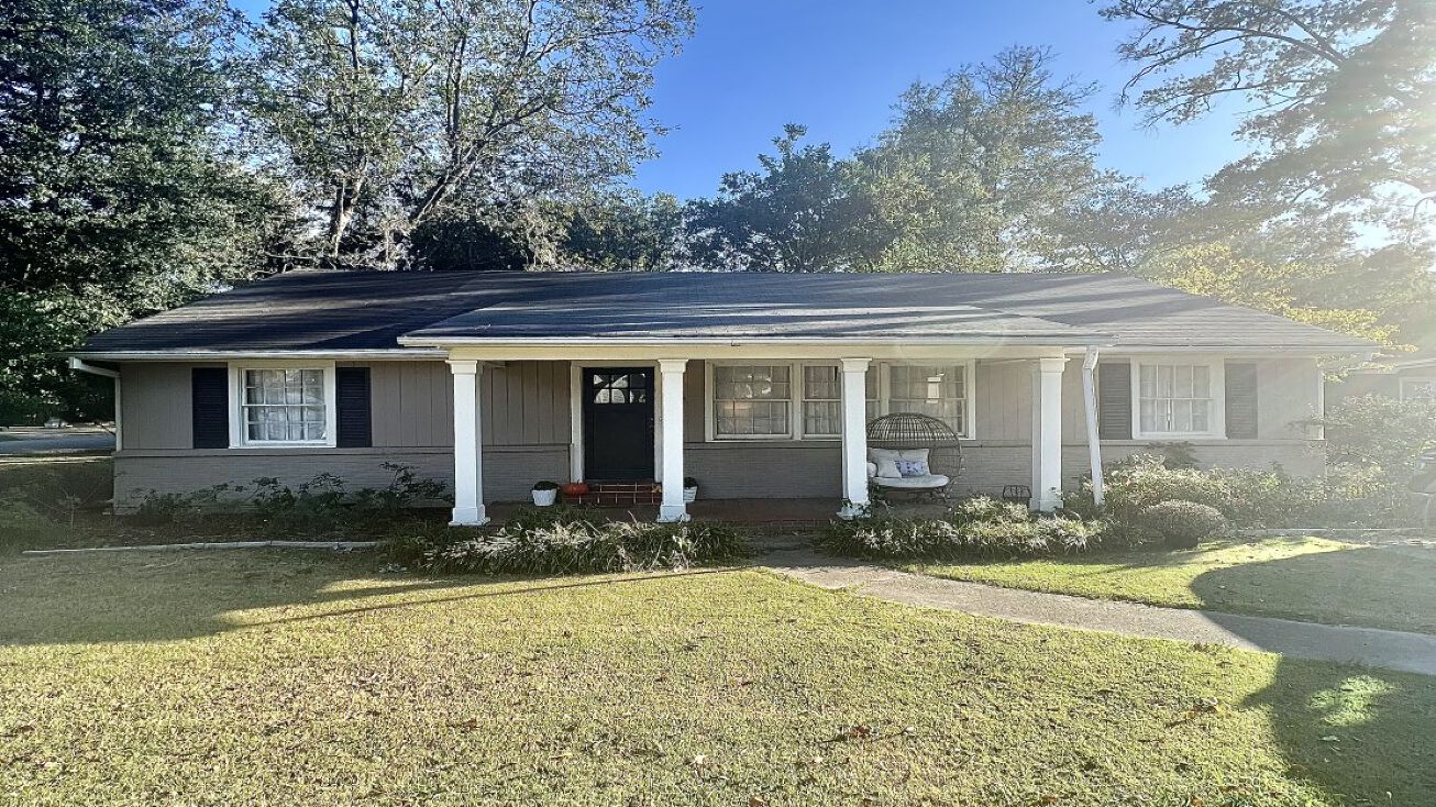 801 Maple St, Cleveland, MS 38732