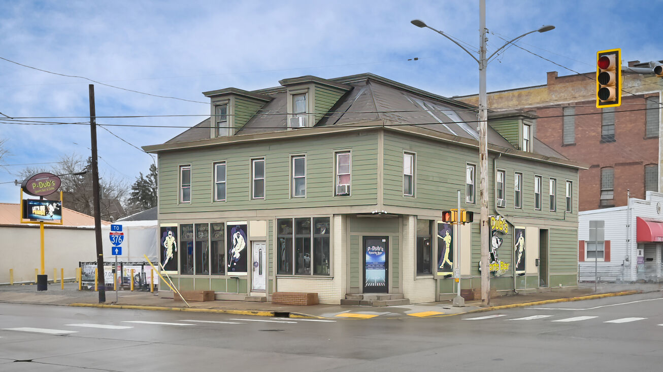 899 Pennsylvania Ave, Monaca, PA 15061