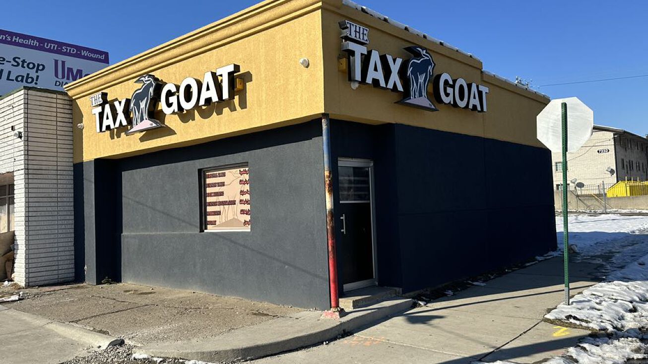 16950 W Warren Ave, Detroit, MI 48228