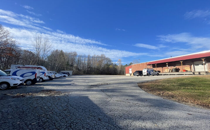 Pictures of Industrial property located at 358 Washington St N, Auburn, ME 04210 for comps - image #1