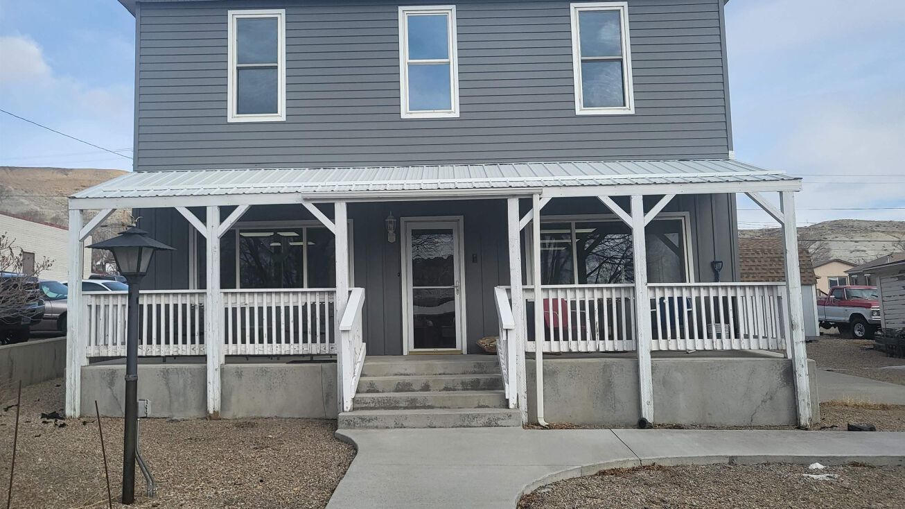 247 E Flaming Way, Green River, WY 82935 Retail Property for