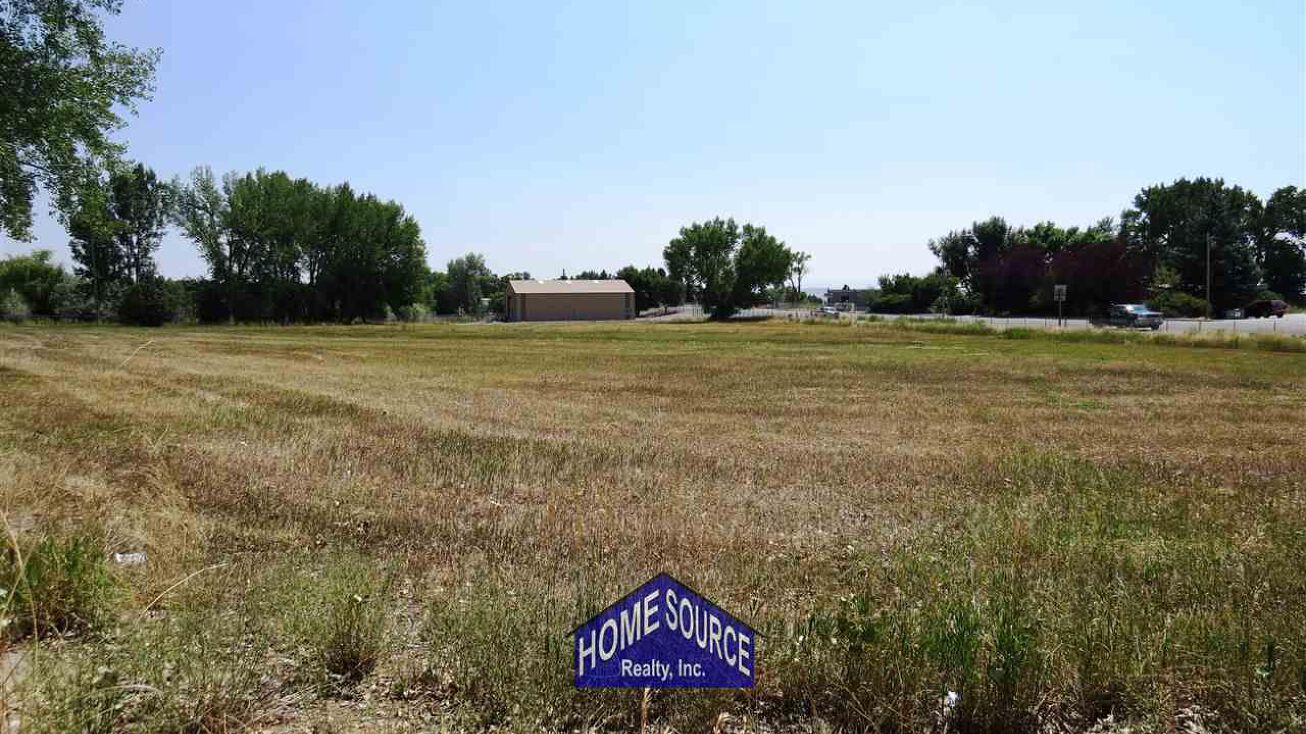 3402 W Main St, Riverton, WY 82501