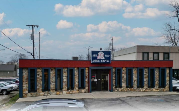 Pictures of Office property located at 1837 W Alexis Rd, Toledo, OH 43613 for sales - image #1