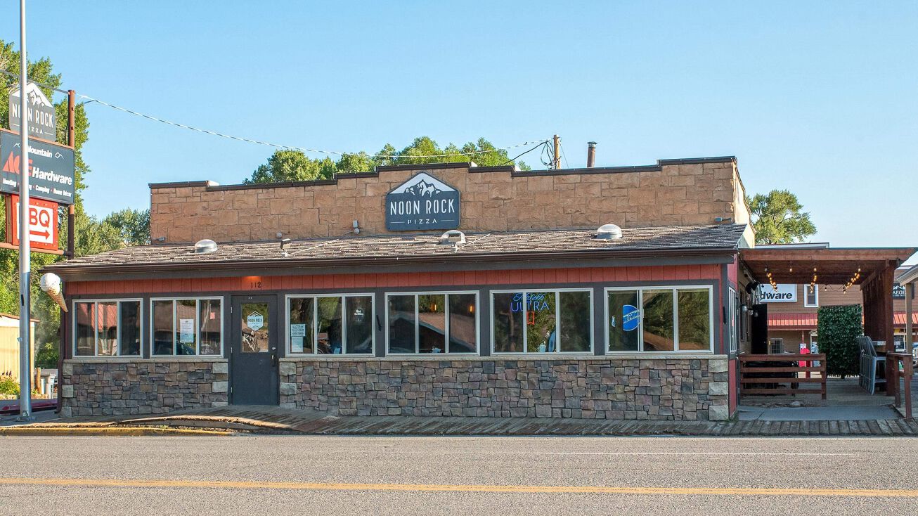 112 E Rams Horn, Dubois, WY 82513