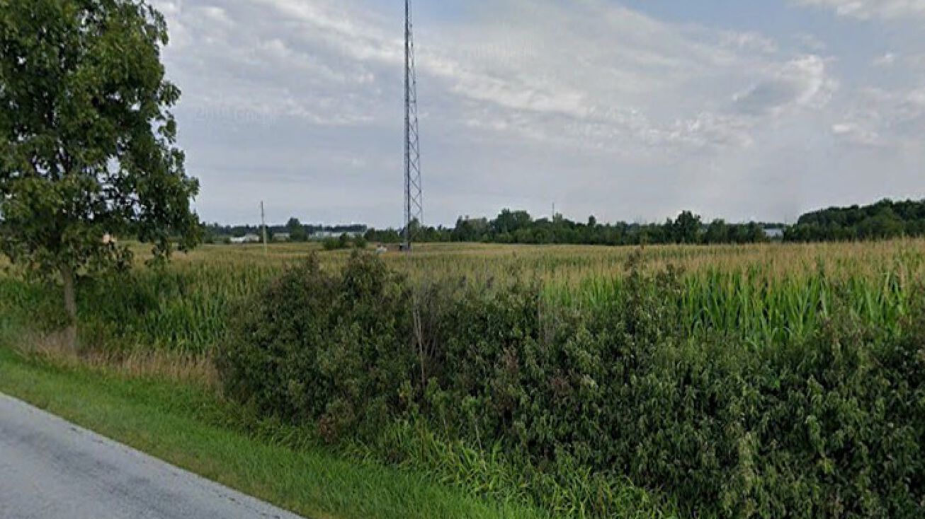 Pictures of Land property located at 465 E Breese Rd, Lima, OH 45806 for sales - image #1