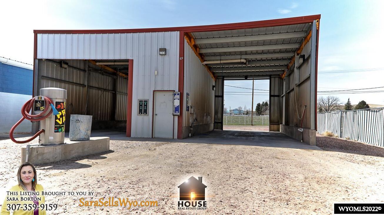 824 S Main, Lusk, WY 82225