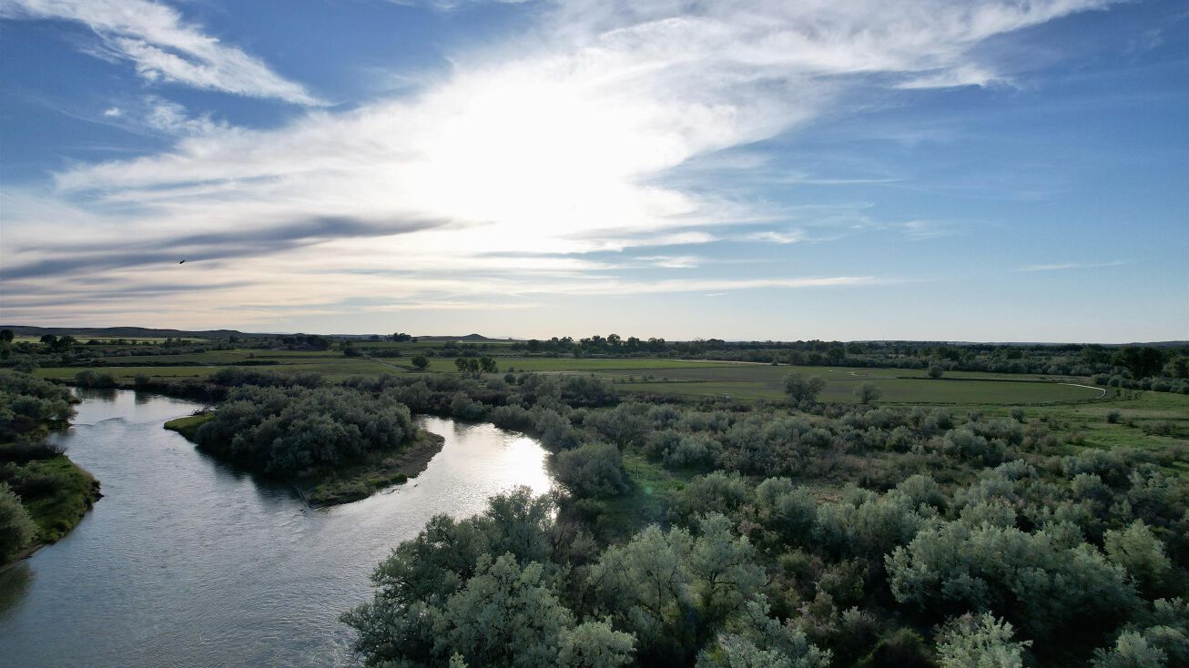 297 Hwy 433, Manderson, WY 82432