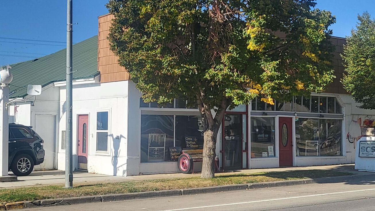 340 E Flaming Way, Green River, WY 82935