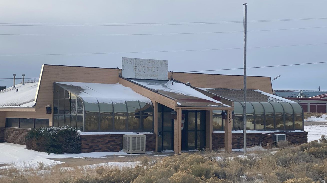 1800 E Cedar St, Rawlins, WY 82301 Retail Property for Sale 1800 E