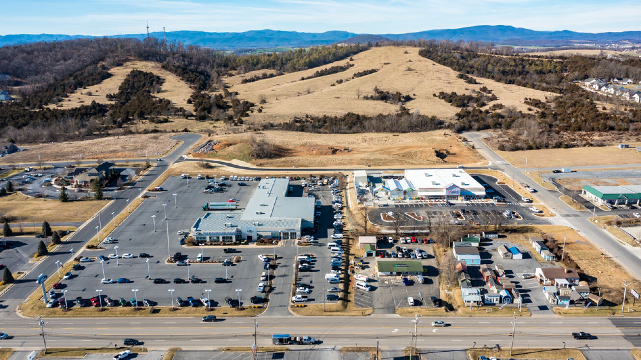 3091 S Main St, Harrisonburg, VA 22801