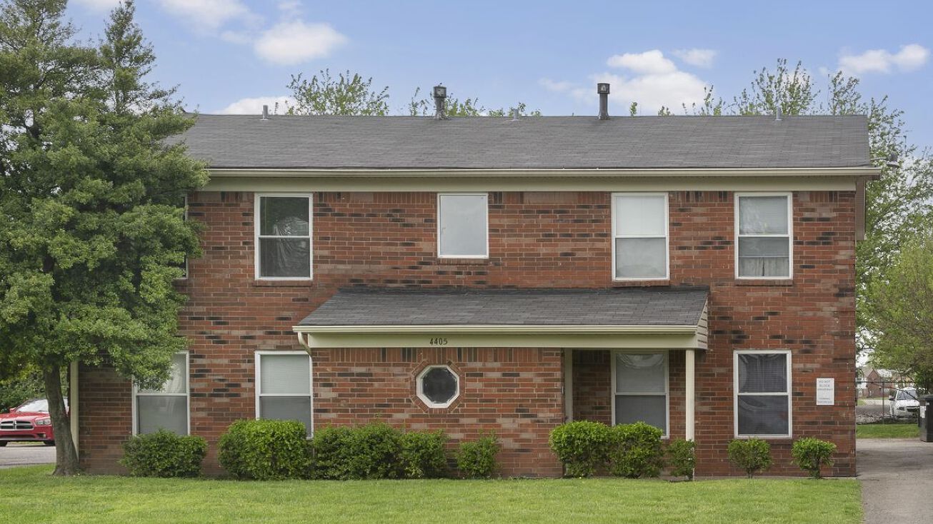 4405 Kern Ct, Louisville, KY 40218