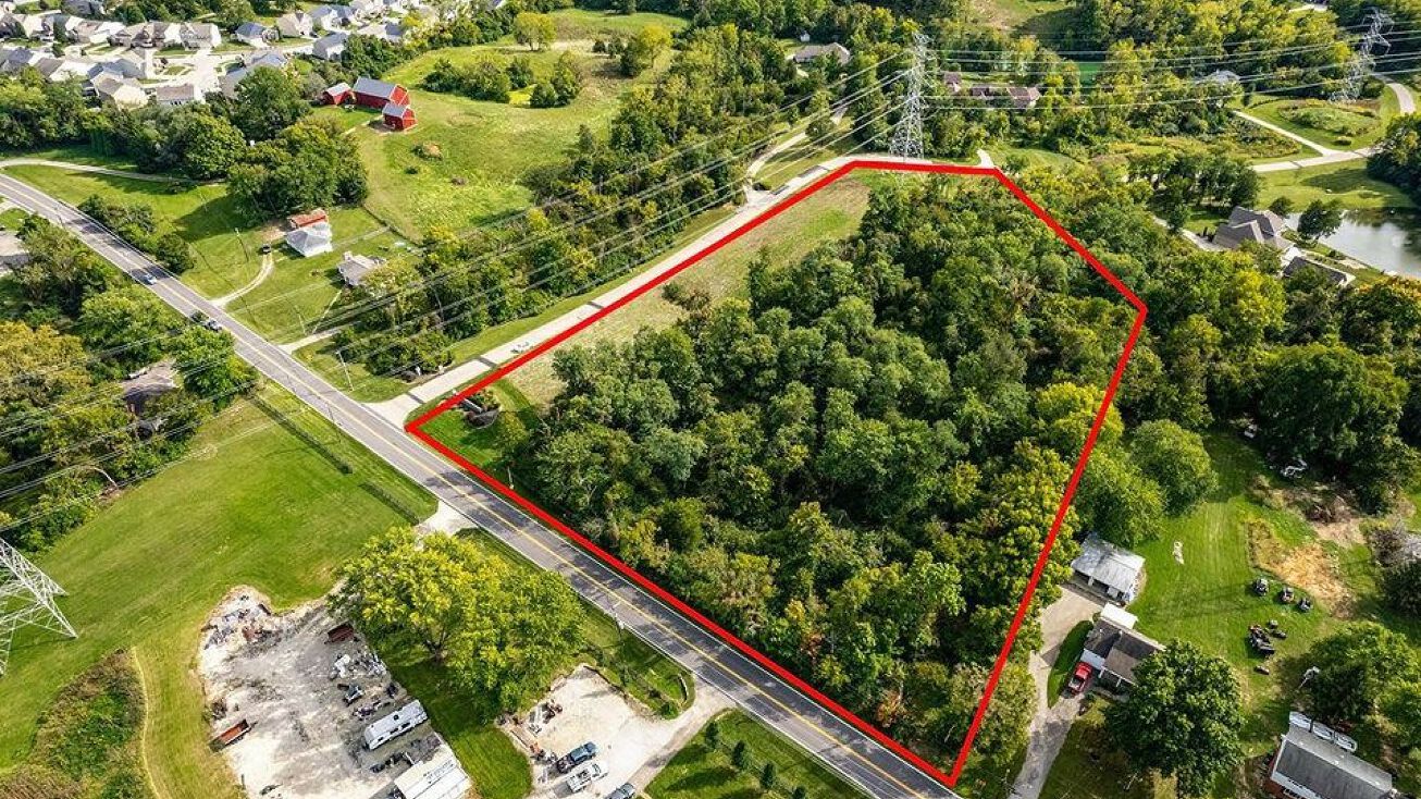 8881 Harrison Ave, Cleves, OH 45002