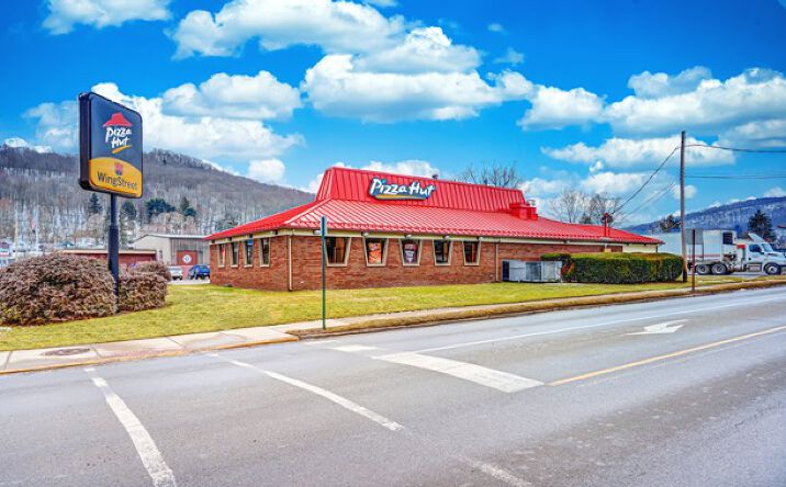 Pictures of Retail property located at 101 W Washington St, Bradford, PA 16701 for comps - image #1