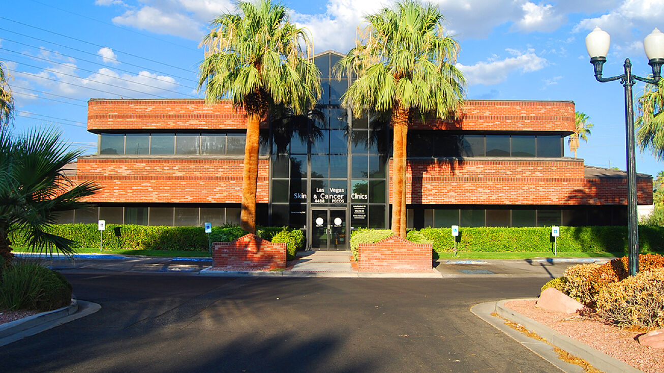 4488 S Pecos Rd Las Vegas NV 89121 Office Property For Sale   Cc20703aa63d4e2789fa1997283568db 1306x734 