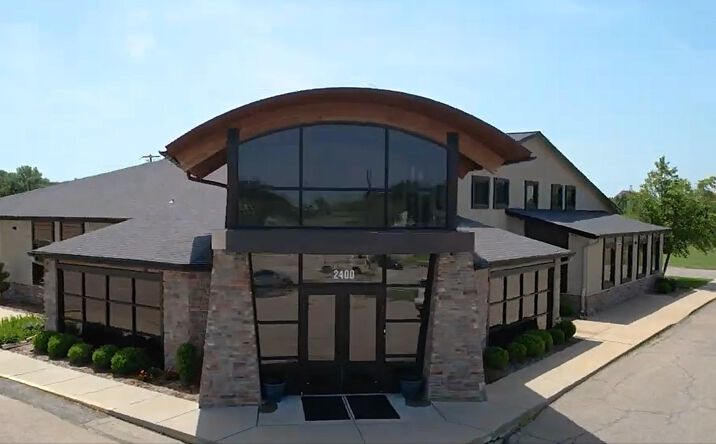 image of property at 2400 S GREENWICH RD Wichita KS 67210-1813