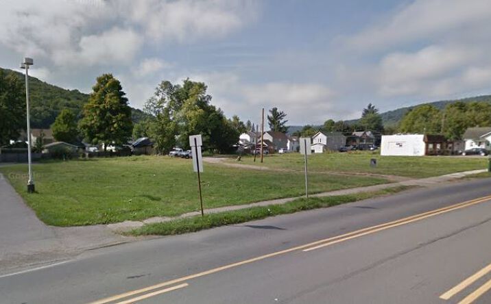 Pictures of Land property located at 141 W Washington St, Bradford, PA 16701 for sales - image #1
