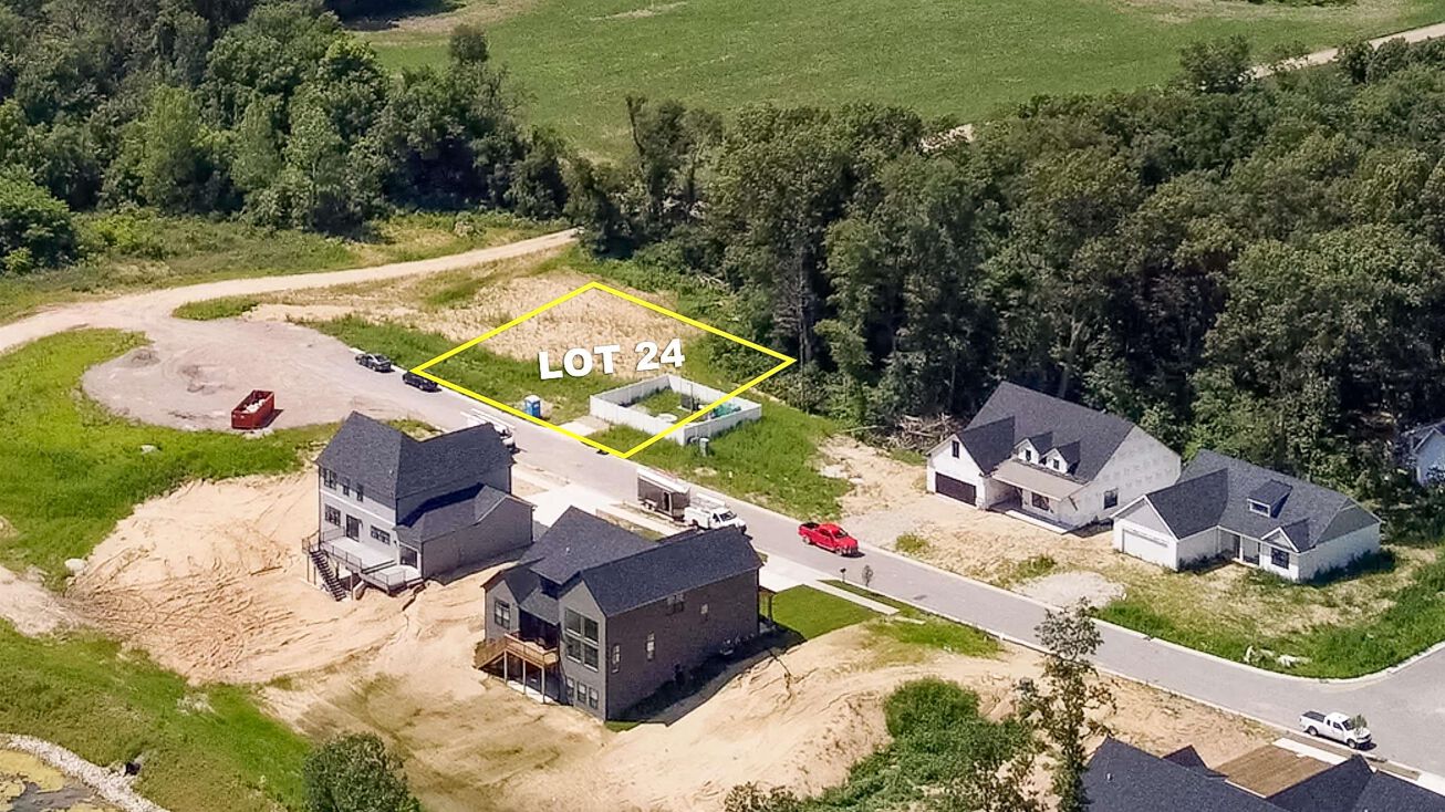 13011 Brick Rd, Granger, IN 46530