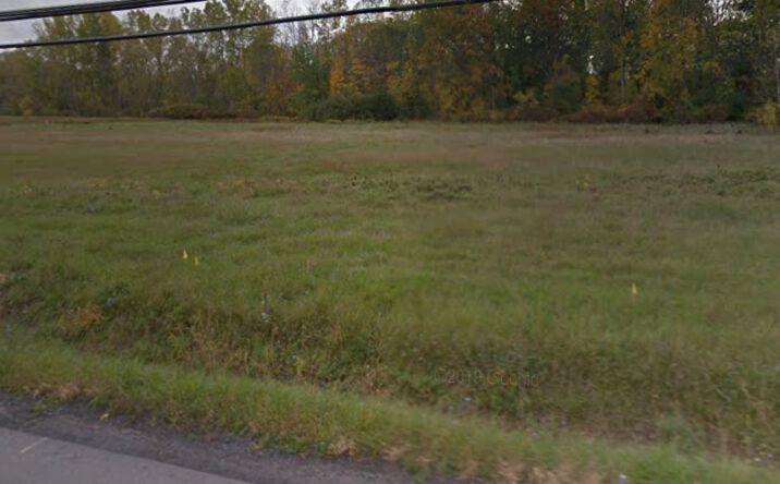 Pictures of Land property located at 3881 E Robinson Rd, Amherst, NY 14228 for sales - image #1