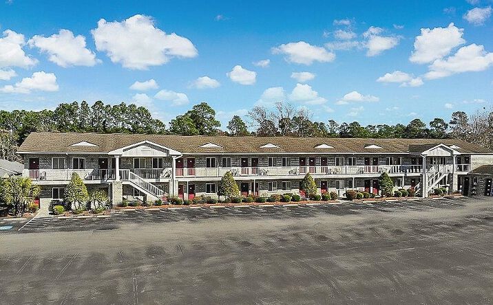 Pictures of Multifamily property located at 3170 Holmestown Rd, Myrtle Beach, SC 29588 for sales - image #1