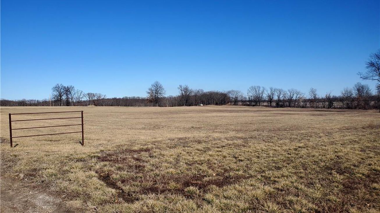 TBD NE 771st Road, Knob Noster, MO 65336