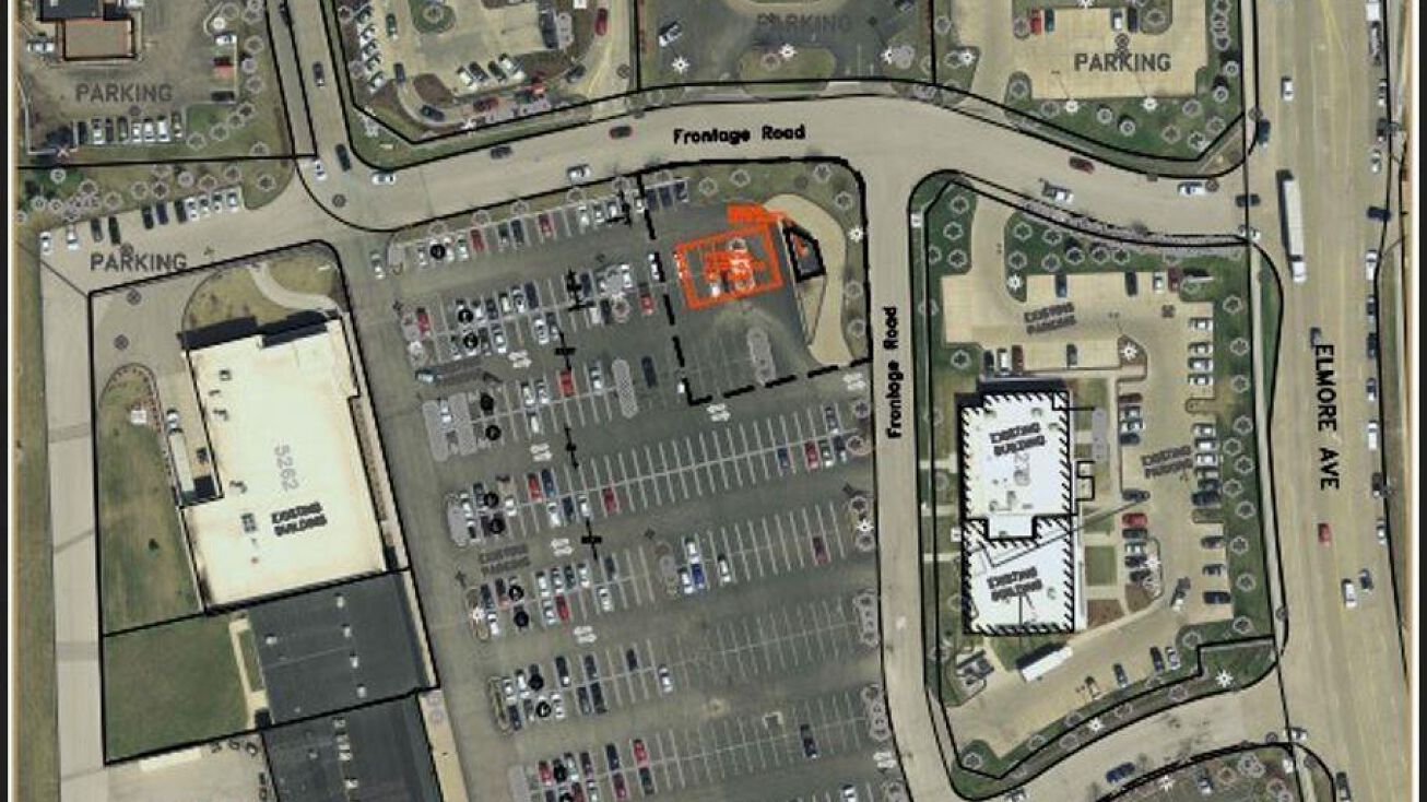 5266 Elmore Avenue, Davenport, IA 52807