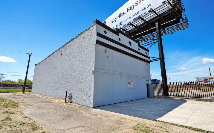 Pictures of Industrial property located at 5935 W Grand River Ave, Detroit, MI 48208 for sales - image #1