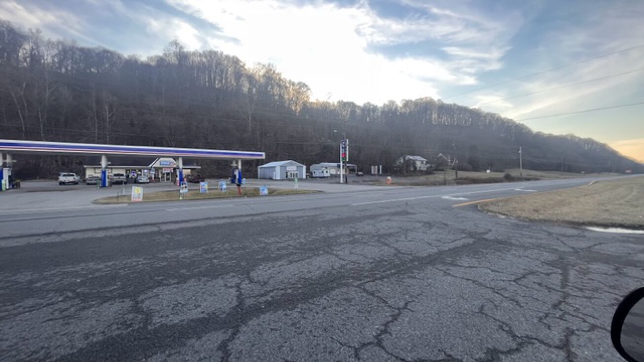 11845 US23, Wurtland, KY 41144