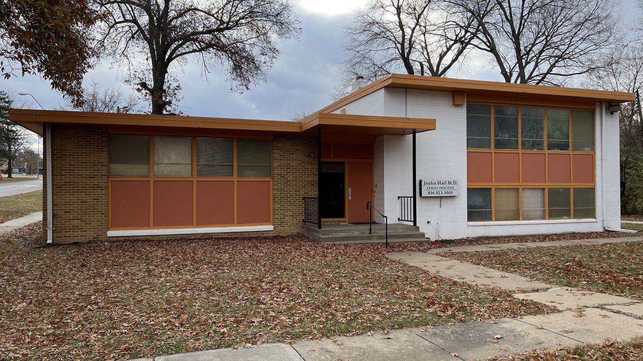 7800 The Paseo, KCMO, MO 64131 Office Property for Sale 7800 Paseo Blvd