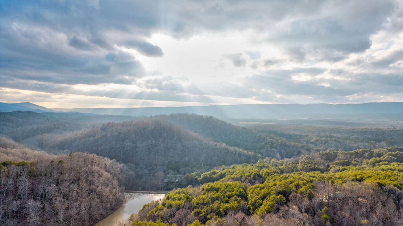 1561 Camp Rd, Chickamauga, GA 30707