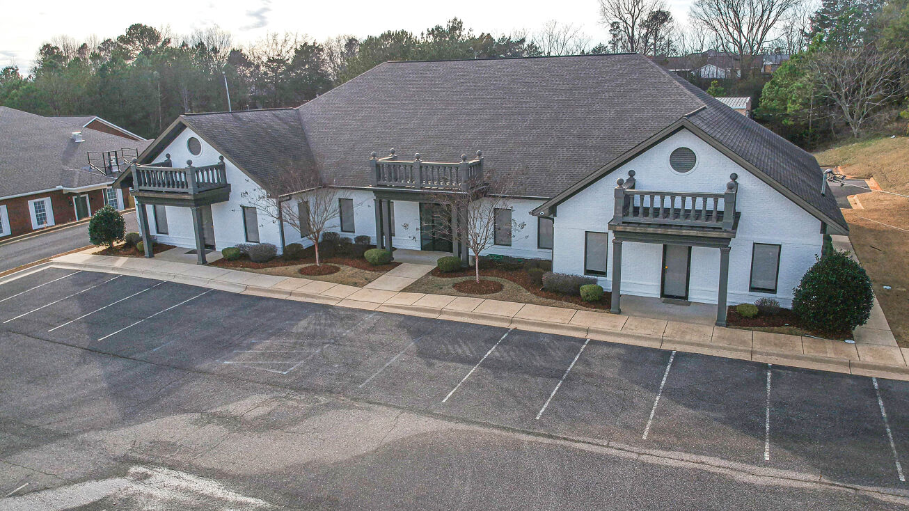 3722 Palisades Dr, Tuscaloosa, AL 35405 Office Property for Sale 3722 Palisades Drive