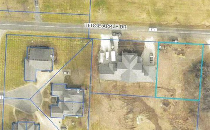 Pictures of Land property located at 1959 Hedge Apple Dr, Sedalia, MO 65301 for sales - image #1