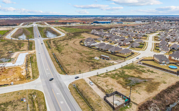 Pictures of Land property located at Farm to Market Rd 1409, Mont Belvieu, TX 77523 for sales - image #1