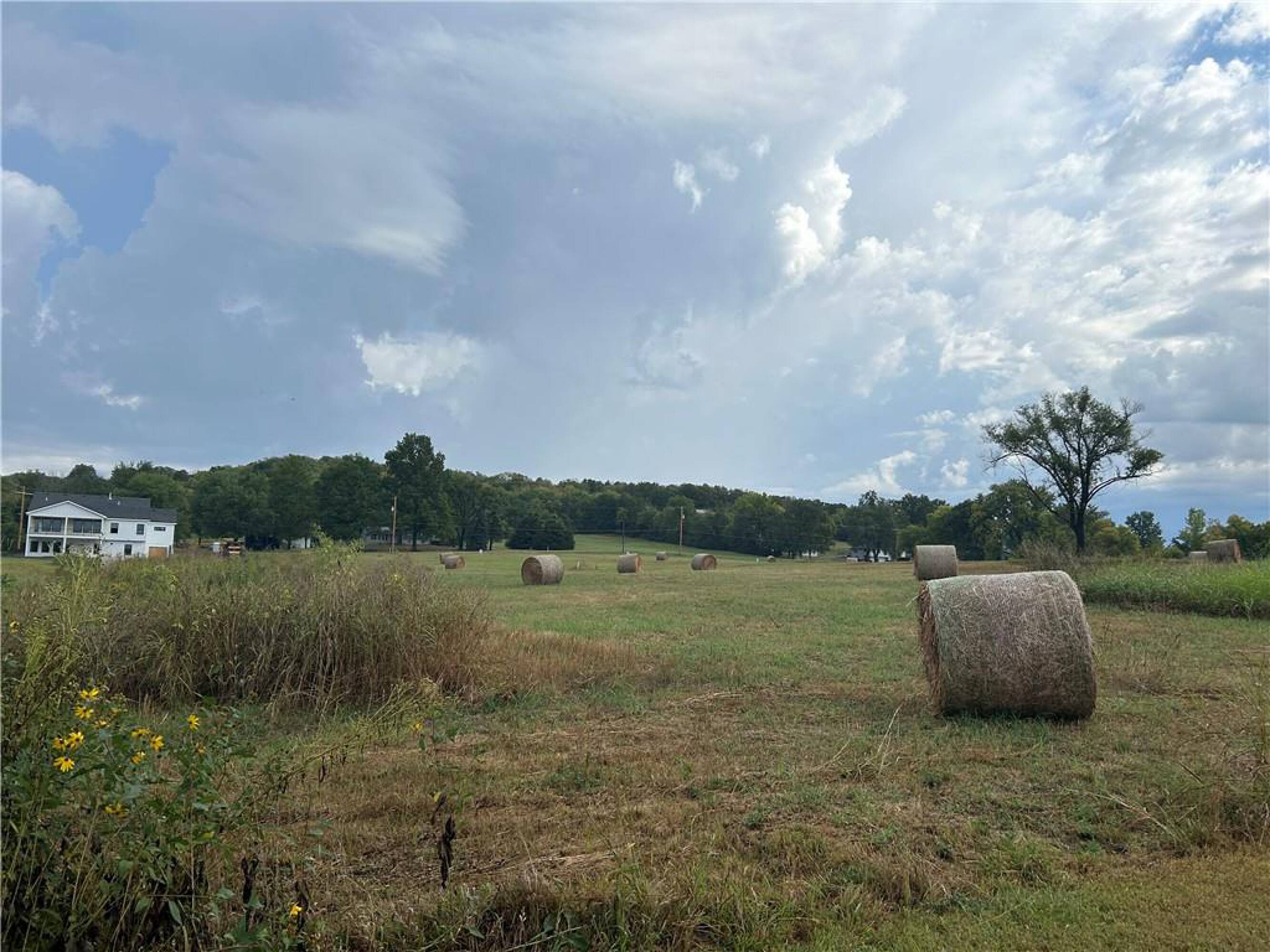 2104 Limit St, Leavenworth, KS 66048