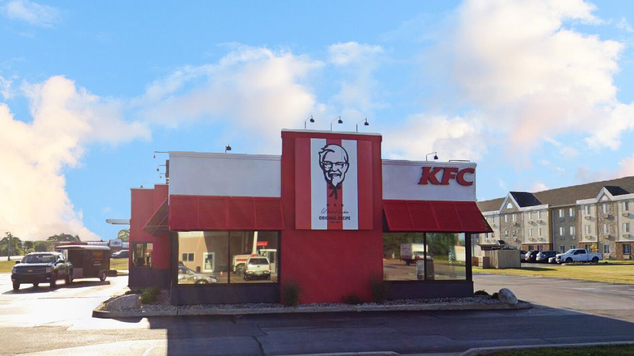 9230 Birch Run Rd, Birch Run, MI 48415