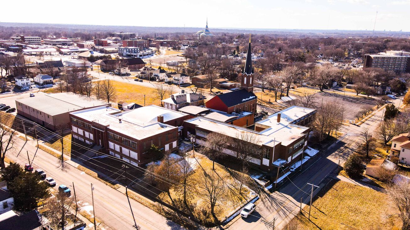 622 N Main St, Independence, MO 64050