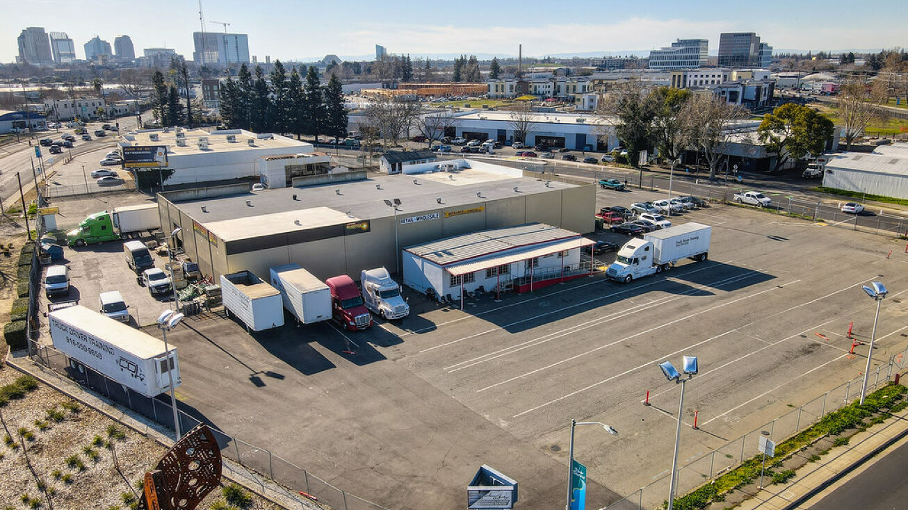 1450 Richards Blvd, Sacramento, CA 95811