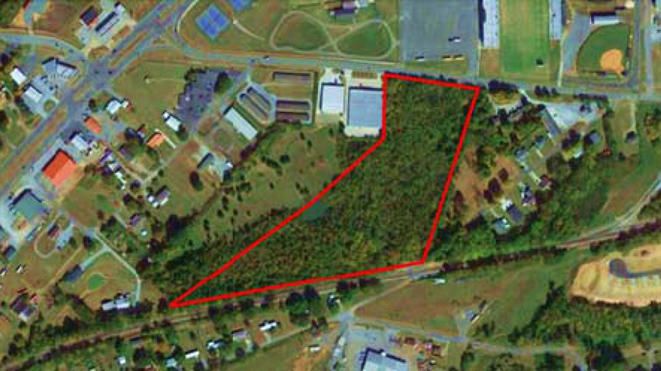 Rocky Mt Rd, Athens, TN 37303