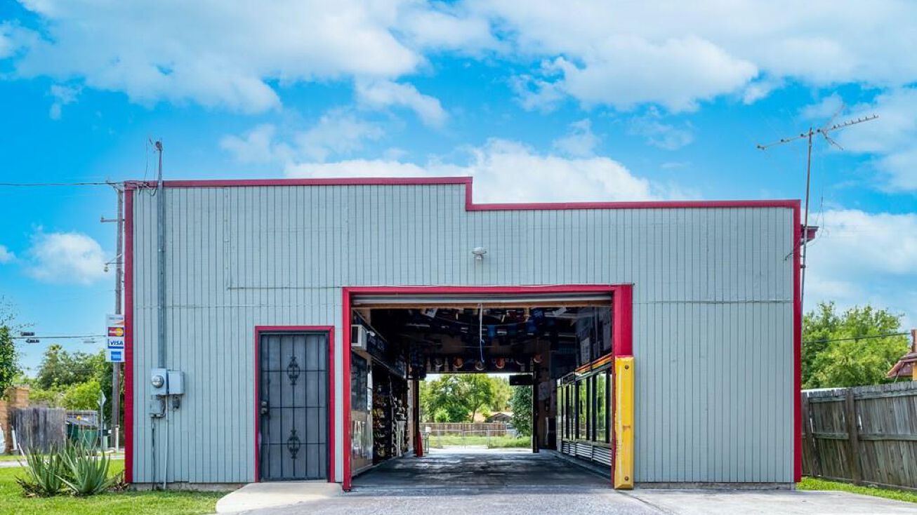 24 ESPERANZA RD., BROWNSVILLE, TX 78521 Special Purpose Property for