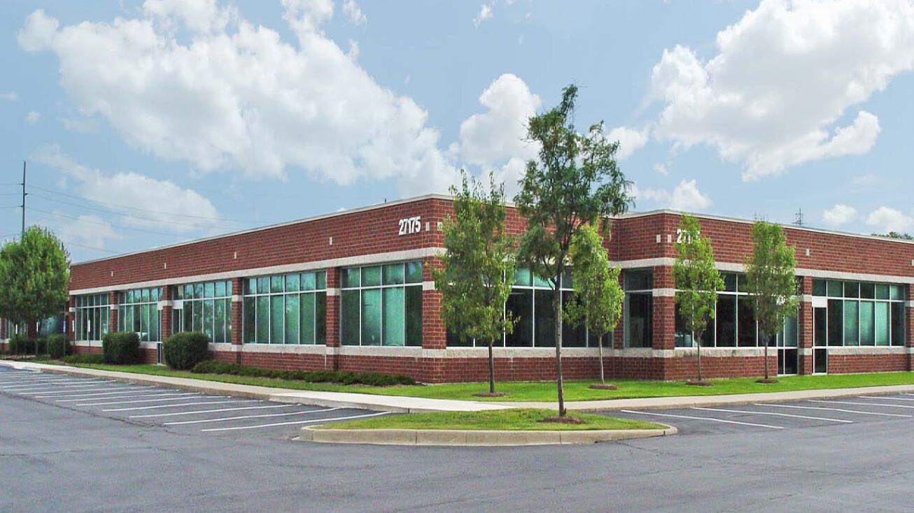 27175 Haggerty Rd, Novi, MI 48377