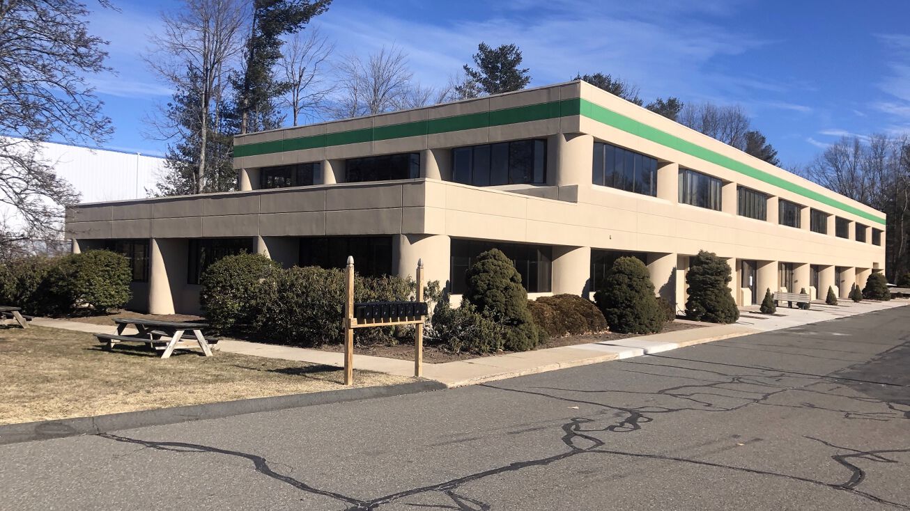 839 Marshall Phelps Rd, Windsor, CT 06095