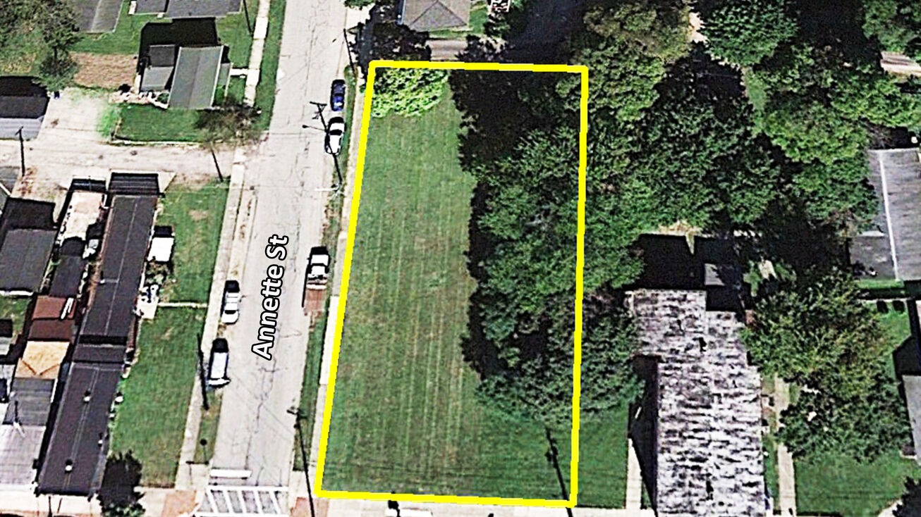 153 E Winter St, Delaware, OH 43015 Land for Sale CORNER COMMERCIAL SITE