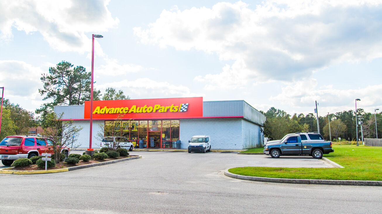 857 Orangeburg Rd, Summerville, SC 29483