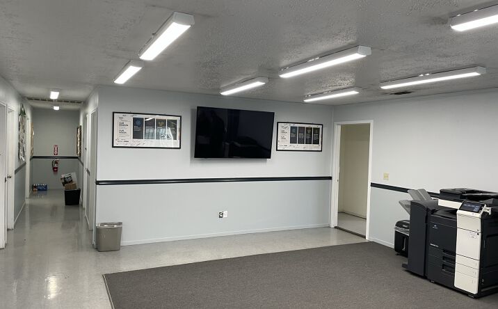 Pictures of Industrial property located at 5445 S Villa Ave, Fresno, CA 93725 for sales - image #1