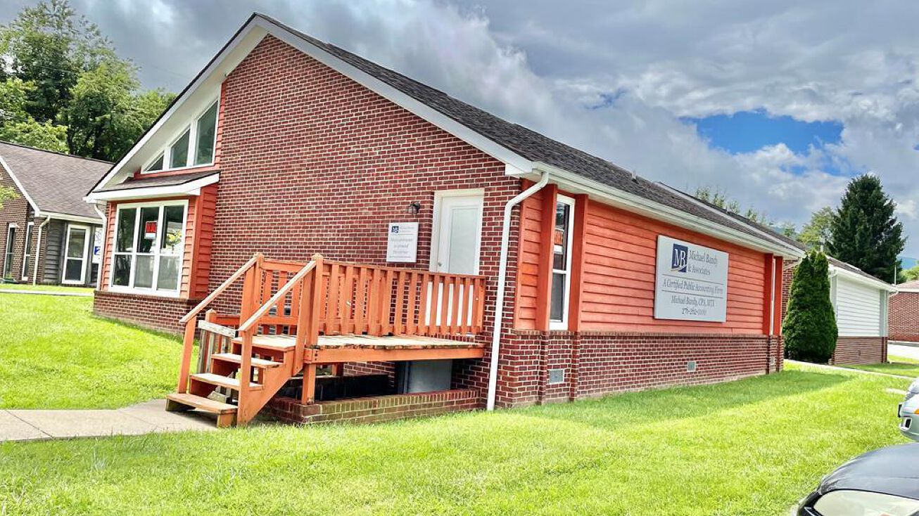 18 Westwood Medical Park, Bluefield, VA 24605