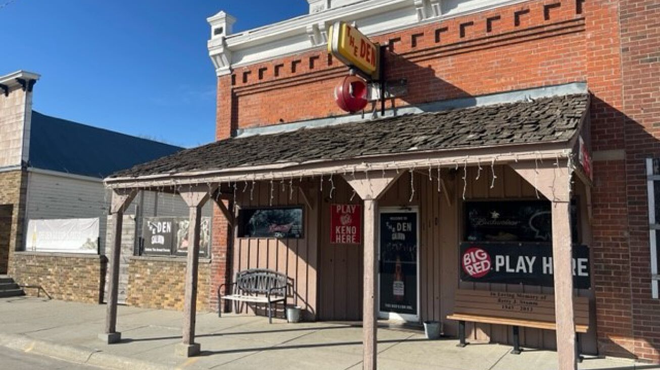 Pictures of Retail property located at 110 W Main St, Cedar Bluffs, NE