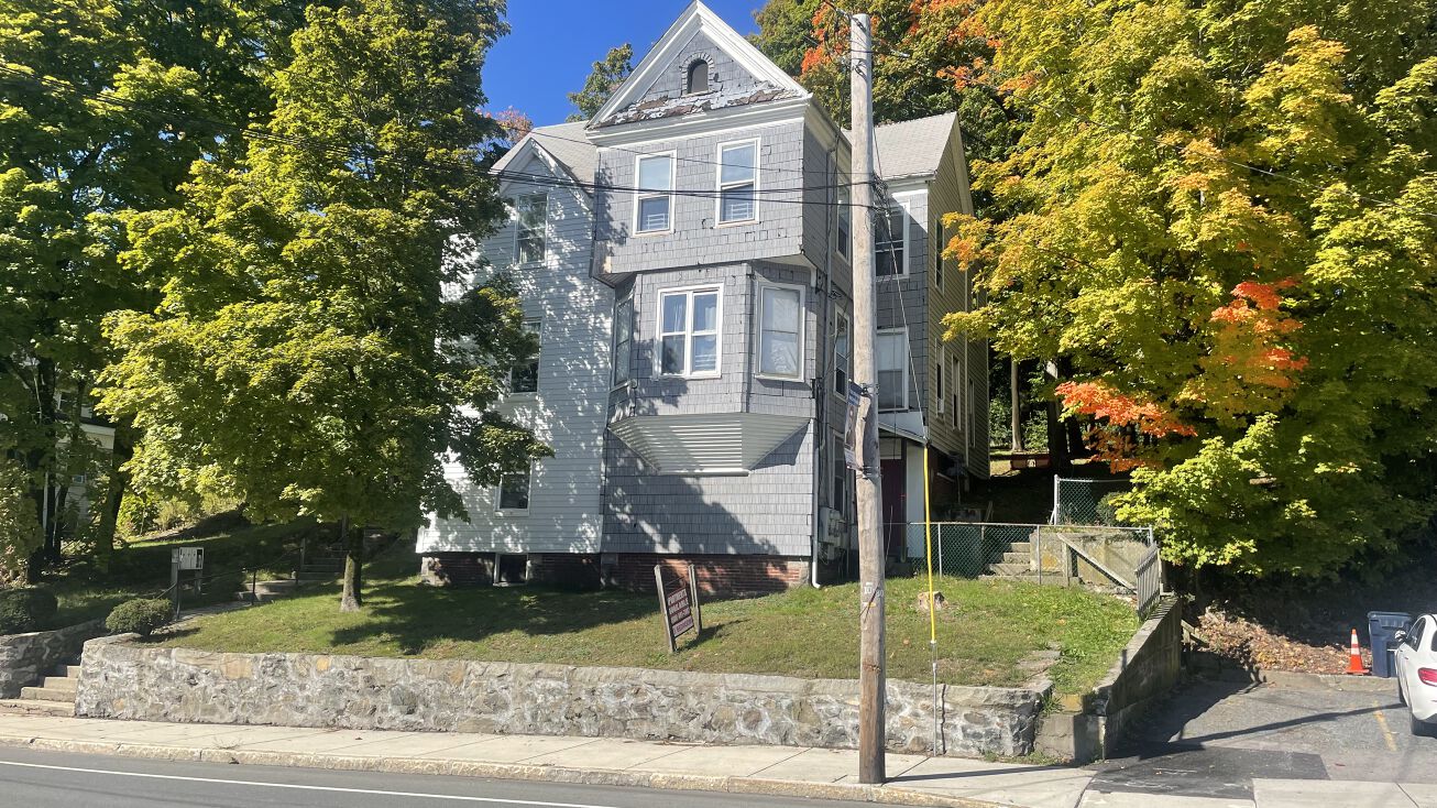 70 E Main St, Marlboro, MA 01752